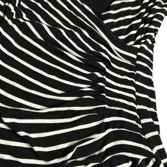 Le Château,faux wrap B&W dress S, NEW! surplice striped,pleats,ruching,stretchy - Picture 12 of 13